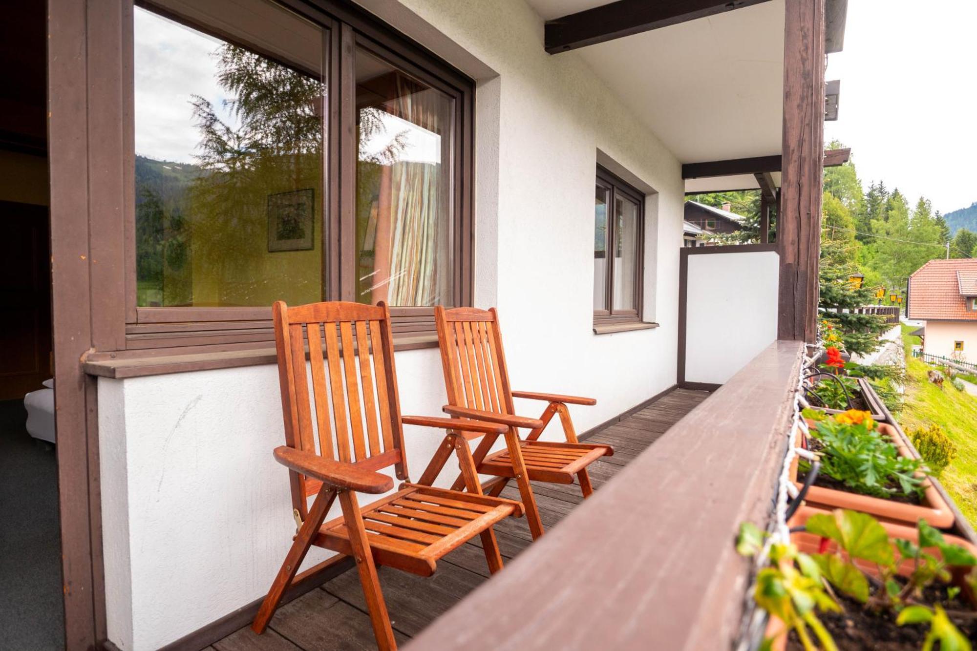 Haus Anna - Kaernten Card Im Sommer Inklusive Bad Kleinkirchheim Buitenkant foto